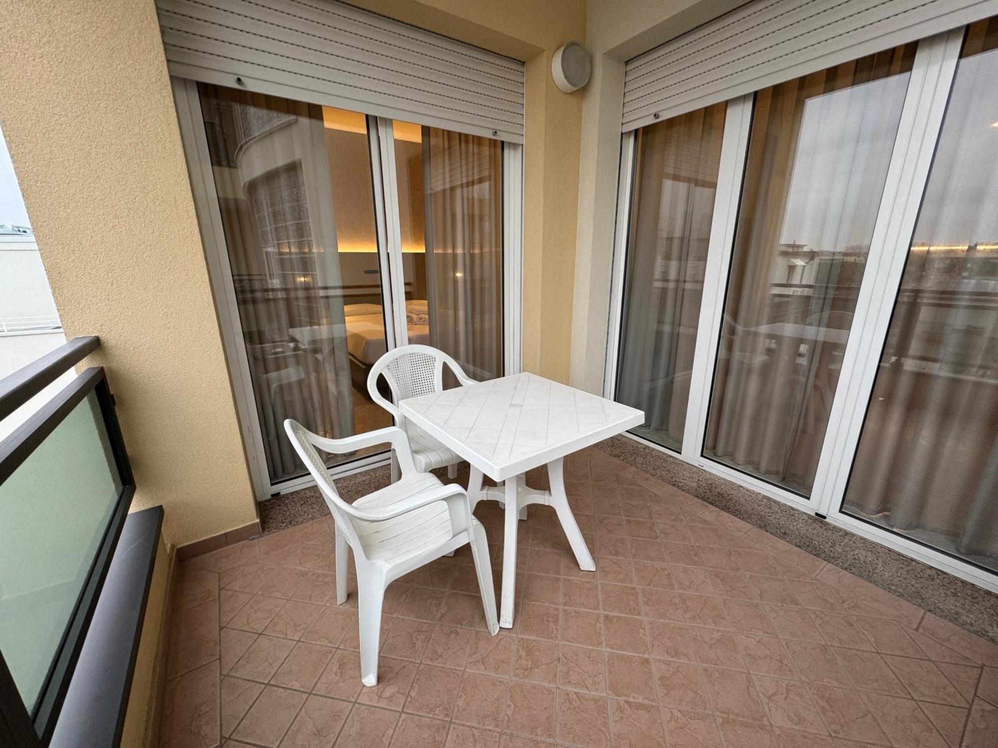 Residence Le Spiagge Rimini Exteriör bild
