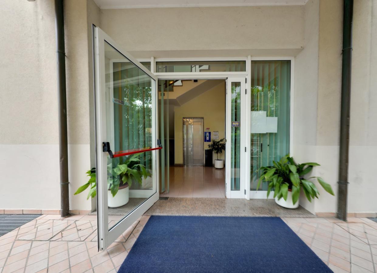 Residence Le Spiagge Rimini Exteriör bild